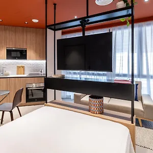 Apartamento Estudios Arturo Soria By Rent Me, Madrid