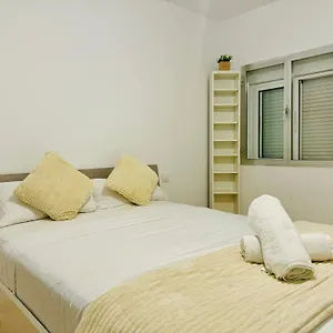 Apartamento Pisos Baraja Gl, Madrid