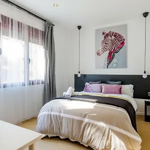 2* Gasthuis Ayz Javier Cabrini - Auto Check-in